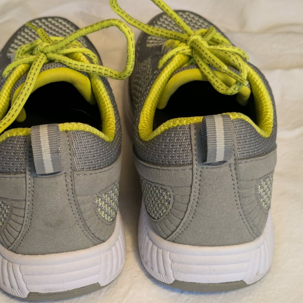 Orthofeet Athletic Sneakers  -- Womens 8 Medium Stretch Knit 987 Gray EUC - Picture 8 of 12
